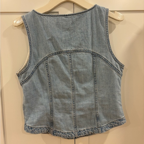 Madewell denim vest Fitzgerald wash size 8 - Picture 3 of 7